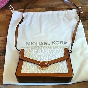 Michael Kors crossbody